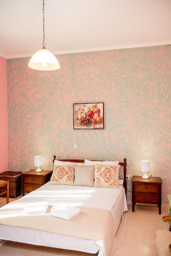 Marina's In Village Appartement